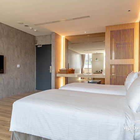 玩行旅台北館 Hotel Tajpej Kültér fotó