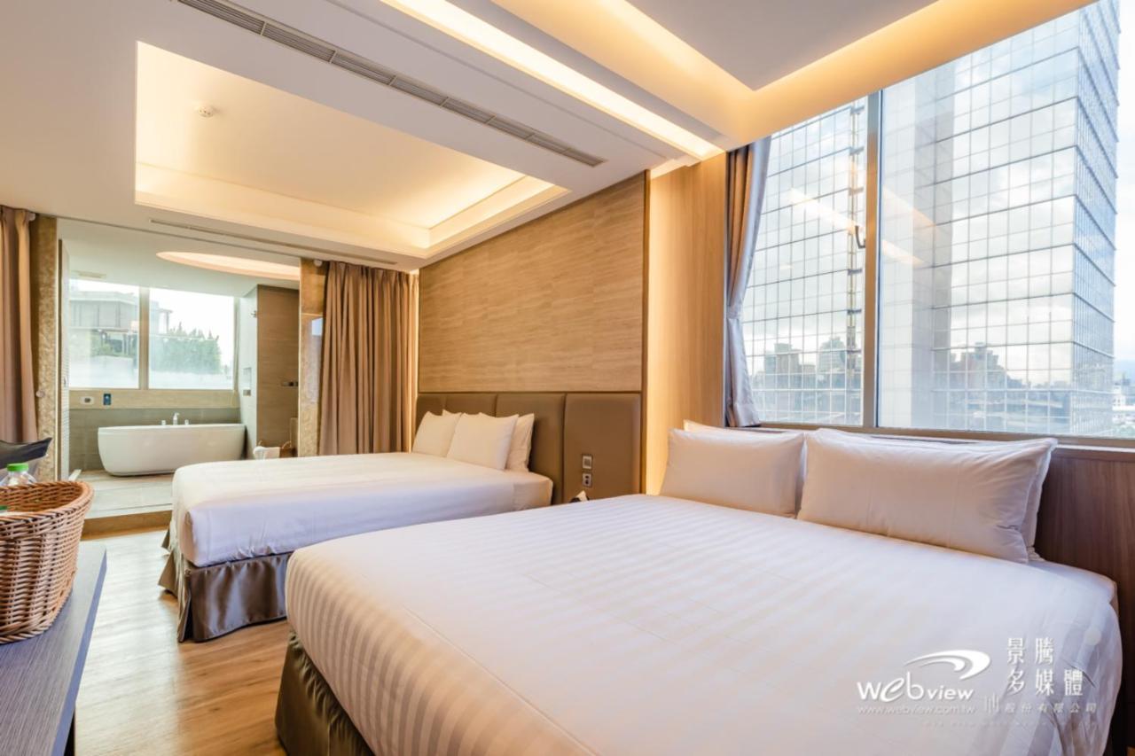 玩行旅台北館 Hotel Tajpej Kültér fotó