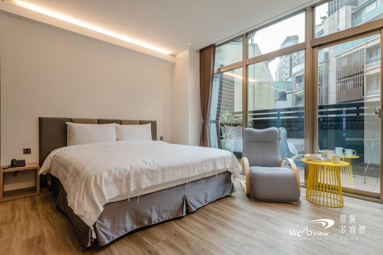 玩行旅台北館 Hotel Tajpej Kültér fotó